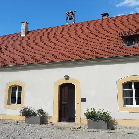 Schloss Ehrenfels Hayingen