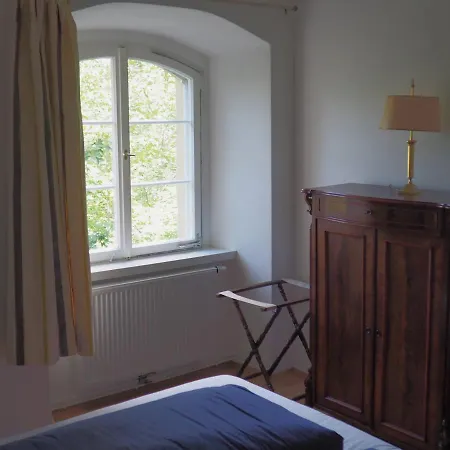 Апартаменты Schloss Ehrenfels